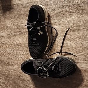 Under Armour workout size 10